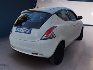 LANCIA Ypsilon 1.2 69 CV 5 porte Gold